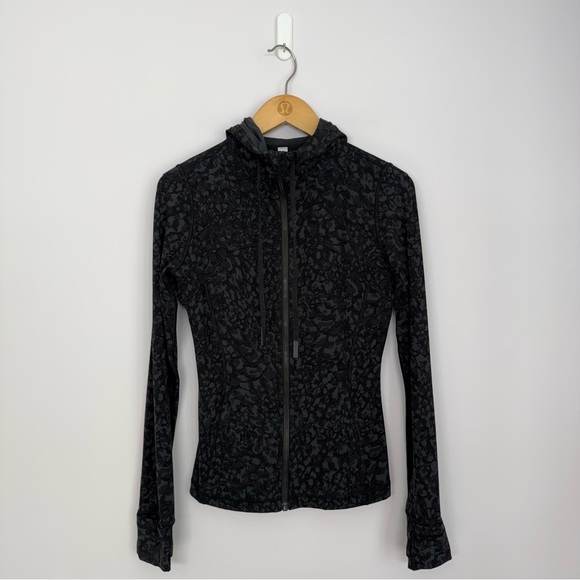 24: Lululemon Hooded Define Jacket *Nulu Formation Camo Deep Coal Multi Size 6 - Picture 1 of 6
